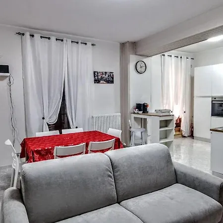 بيت للعطل La Dimora Del Colle